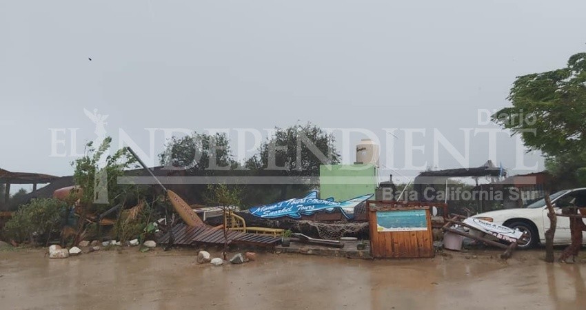 Errático rumbo de “Lorena” por Los Cabos; pegó en la región Cabo del Este
