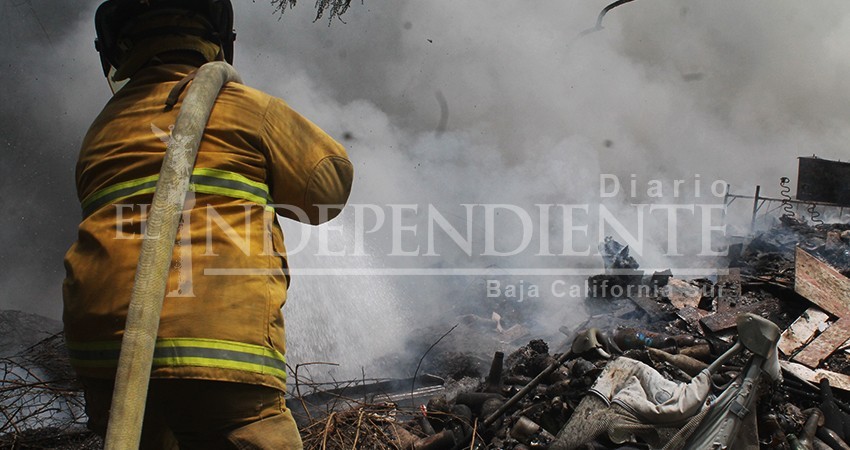 Aumento salarial a bomberos sería merecido, pero implicará modificar lineamientos: RCM