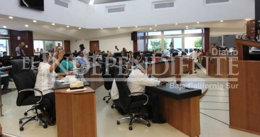 Se alinean oposición y fracción “mixta” para aprobar cuenta pública del Gobierno BCS