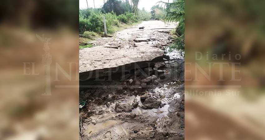 En días de lluvia el poblado Las Ánimas no queda incomunicado