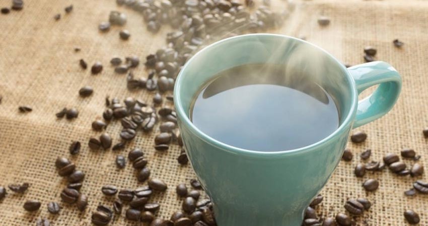 Tomar café podría ayudarte a bajar de peso, según la ciencia