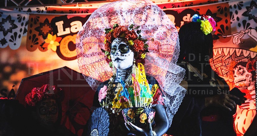 Planean la segunda Marcha de las Catrinas en el centro histórico de La Paz