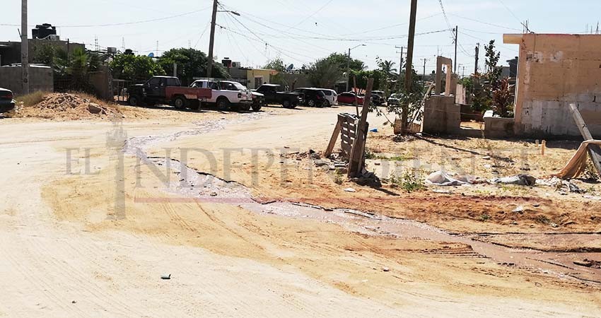 Por fugas y la incompetencia de OOMSAPAS, vecinos de El Caribe pasan hasta un mes sin agua