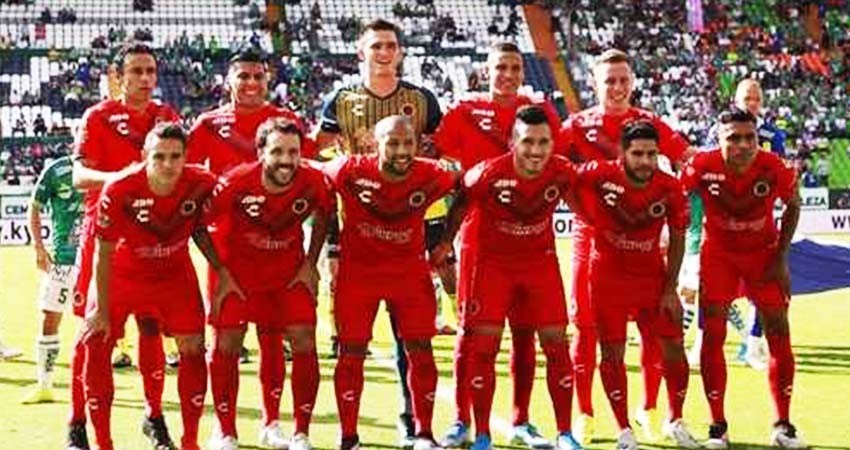 Ojalá futbolistas detuvieran la Liga Mx para poner orden: abogado