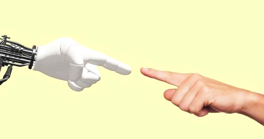 Japón pone a prueba robots para cuidar abuelitos