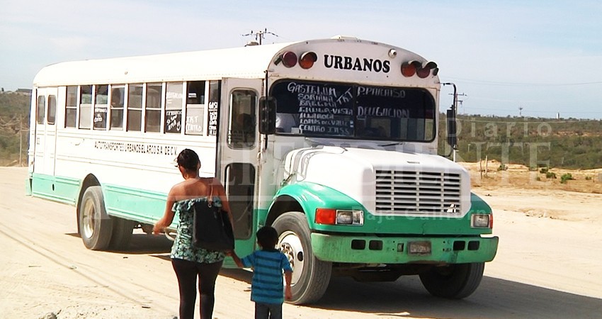 Critican empresarios de Los Cabos a diputados que no aprobaron la Ley de Movilidad 