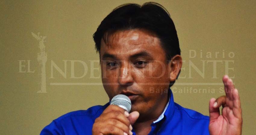 A un año de ser electo alcalde, Rubén Muñoz no le ha cumplido a Los Barriles: Delegado 