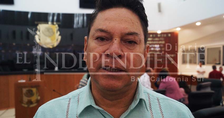 Estado actual del servicio no está para aumentos al transporte: Diputado