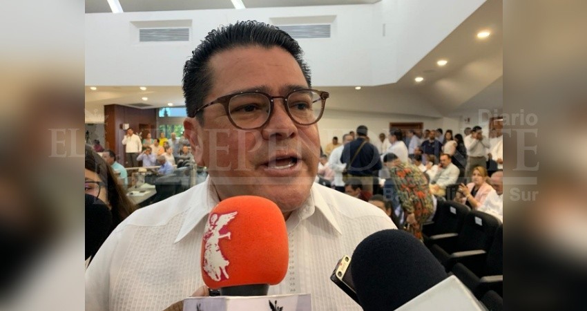 Vamos a “concientizar” a extranjeros para cobrarles los 350 pesos de cuota: Finanzas