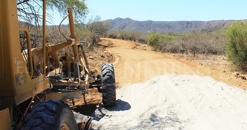 Inician diagnóstico de daños en vías estatales por lluvias