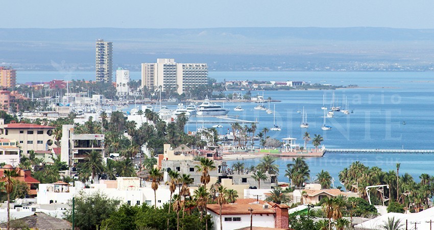 Rebasó el crecimiento turístico a la infraestructura urbana de BCS: Diputado