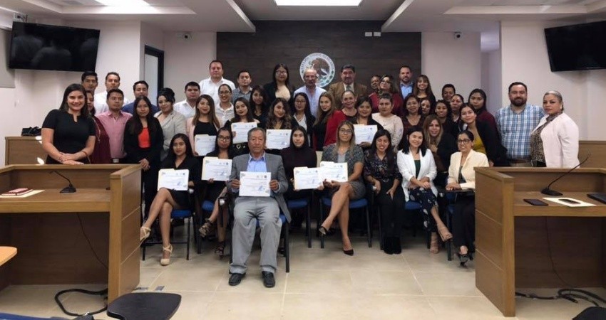 UABCS Los Cabos concluye diplomado en el Sistema de Justicia Penal