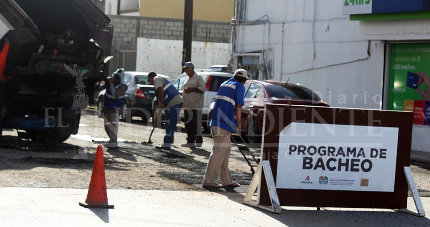 Asfalto donado por Pemex para La Paz se instalará hasta 2020: Alcalde