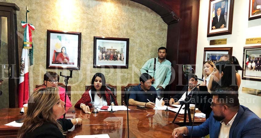 En medio de una tensa sesión extraordinaria de Cabildo se aprobó el presupuesto de egresos de 2020