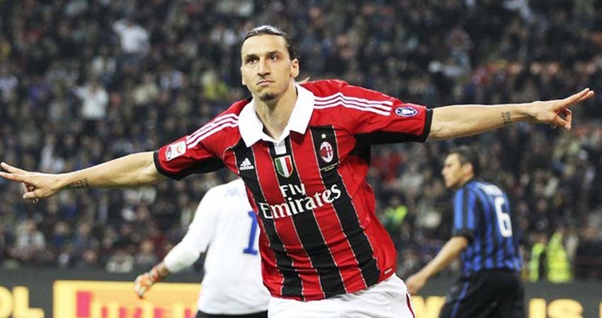 Ibrahimovic firma por seis meses con el AC Milan