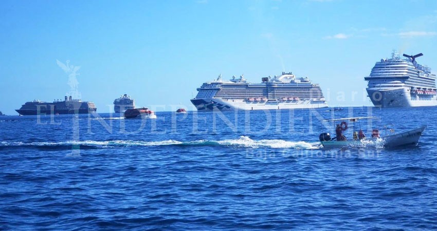10,000 cruceristas hoy en  CSL por cuádruple arribo