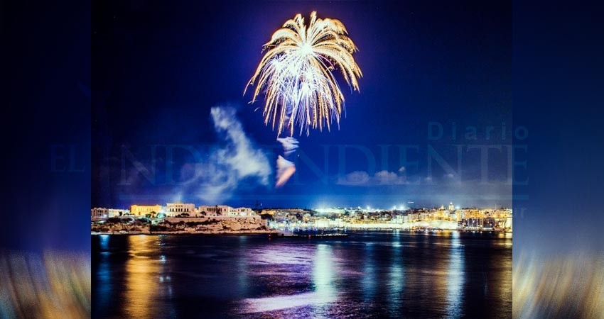 Todo listo para el espectáculo pirotécnico hoy, en la bahía de CSL