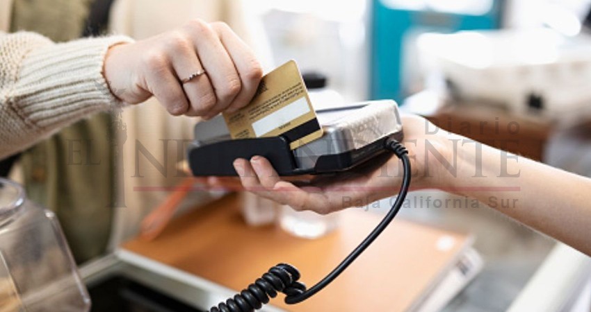 Nuevas disposiciones del SAT obligan modernización de comercios y negocios