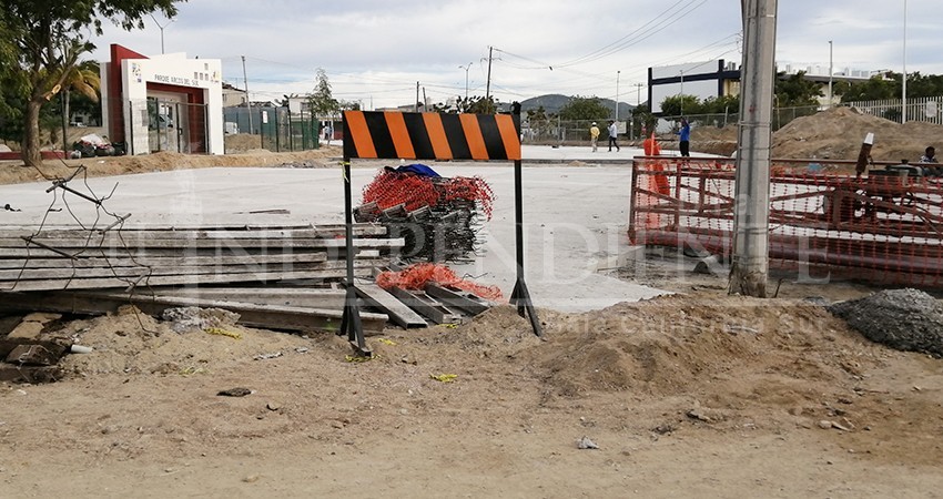 Invierte FOIS en obra de conectividad vial frente a preparatoria de CSL 