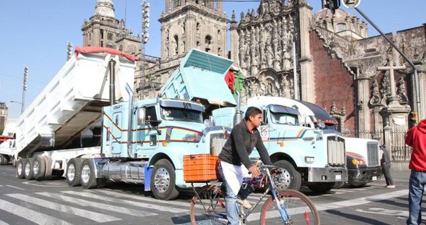 Denuncian presunta corrupción en Santa Lucia por parte de militares