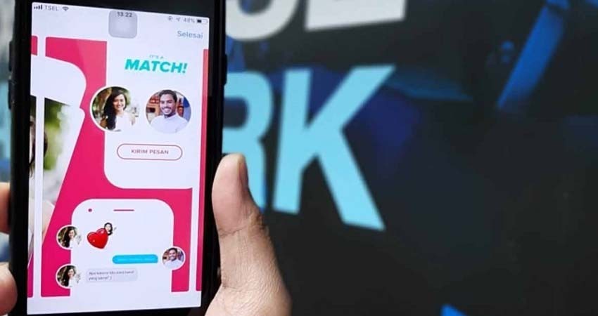 Denuncian a Tinder y Grindr por vender datos personales de usuarios