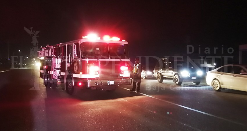 Jornada de incendios en zona turística de Cabo San Lucas 