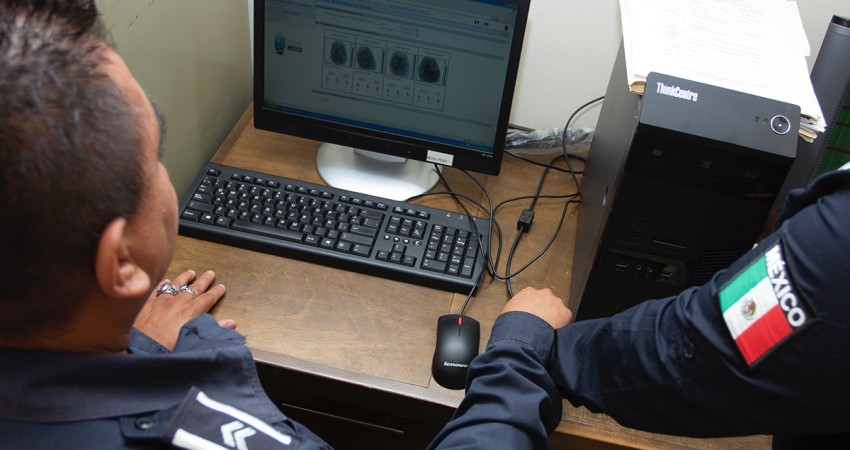 Quedó acreditada la policía municipal de La Paz