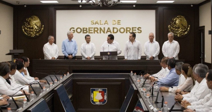 Otra vez, Mendoza Davis realiza cambios en su gabinete de trabajo