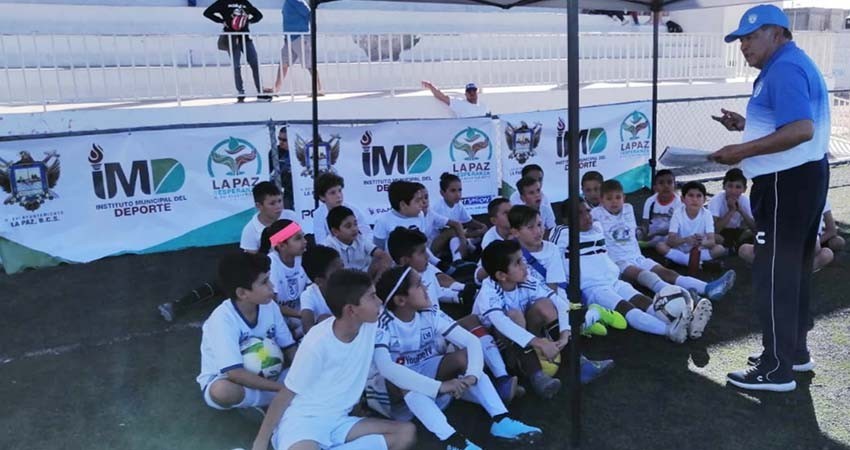 Hay buena respuesta a las visorias del Club Pachuca en La Paz