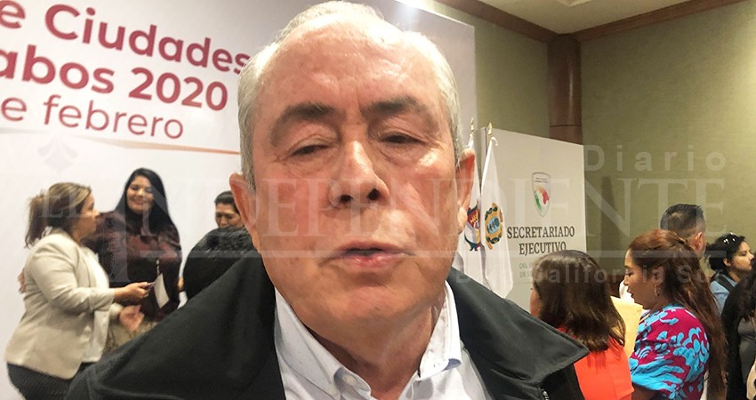 Resta Leonel Cota importancia a los actos de nepotismo al interior del Ayto de Los Cabos