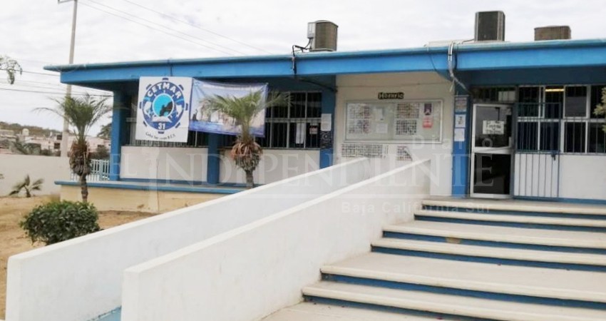 Estudiantes de Cetmar CSL denuncian caso de abuso policiaco en sus instalaciones