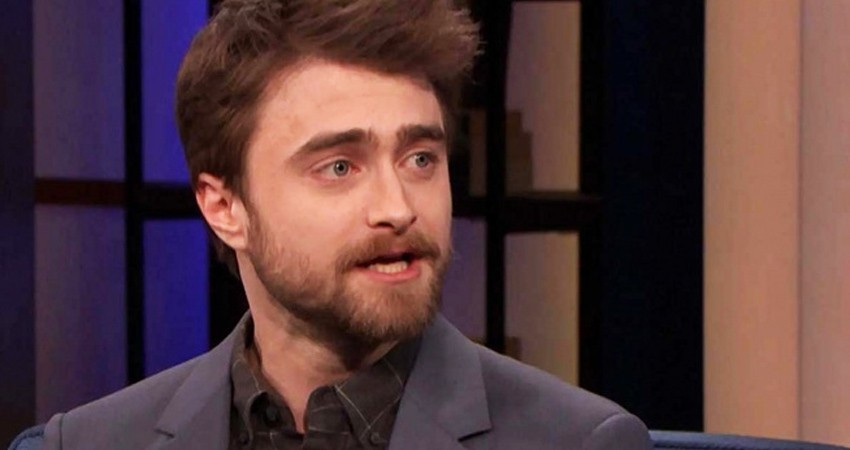 Daniel Radcliffe confiesa que Harry Potter lo llevó al alcoholismo