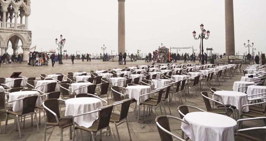 Suman más de 7 mil 800 muertos en todo el mundo por coronavirus