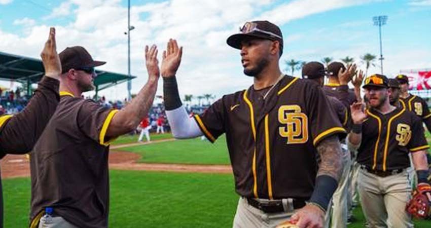 Covid-19 deja a México sin partidos de las Grandes Ligas