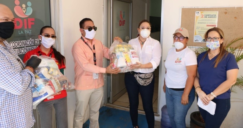 DIF Municipal recibe solidarias donaciones de despensas y 12 mil 500 cubrebocas