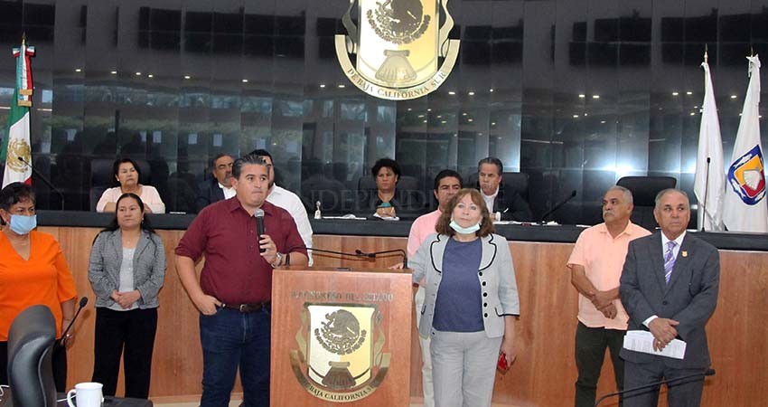 Pedimos al Gobernador permanecer “al margen” del juicio político: Humberto Arce