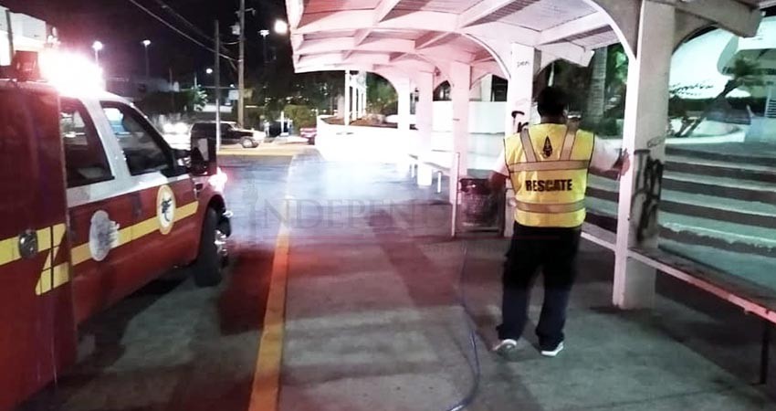 Por agresiones, bomberos de CSL dejarán de sanitizar espacios públicos 