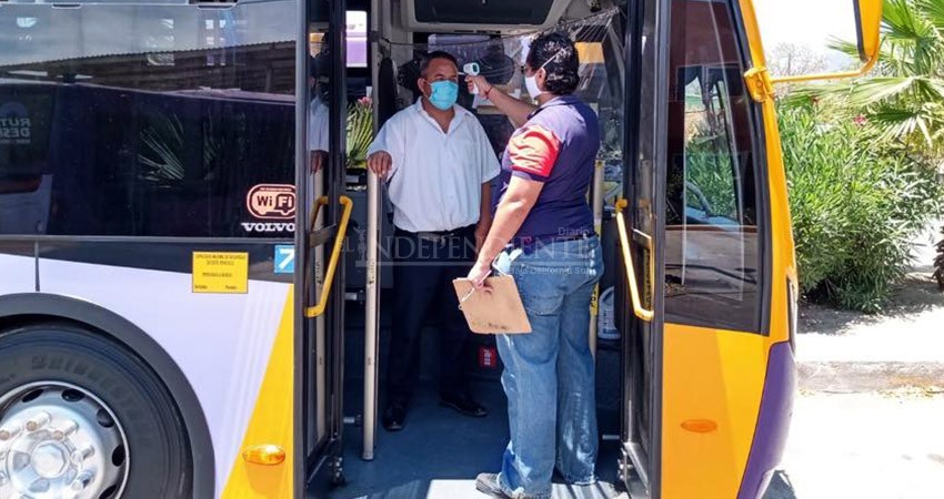 Refuerzan medidas de prevención en el transporte público