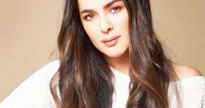 Danna García tiene Covid-19 nuevamente; da instrucciones a su familia sobre su hijo