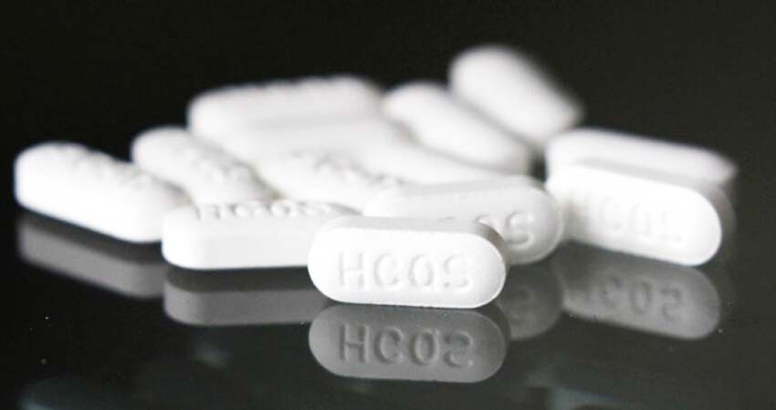 Se retractan científicos que descartaron hidroxicloroquina contra Covid-19