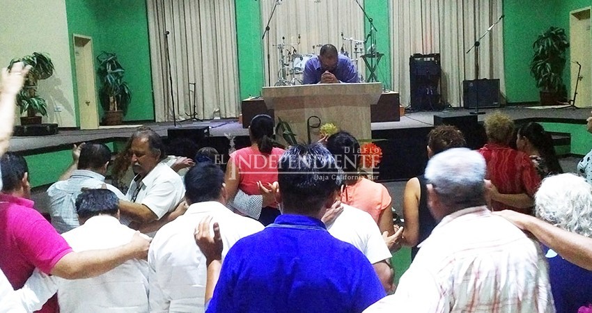 Alianza de Pastores de La Paz piden les permitan ofrecer ceremonias religiosas