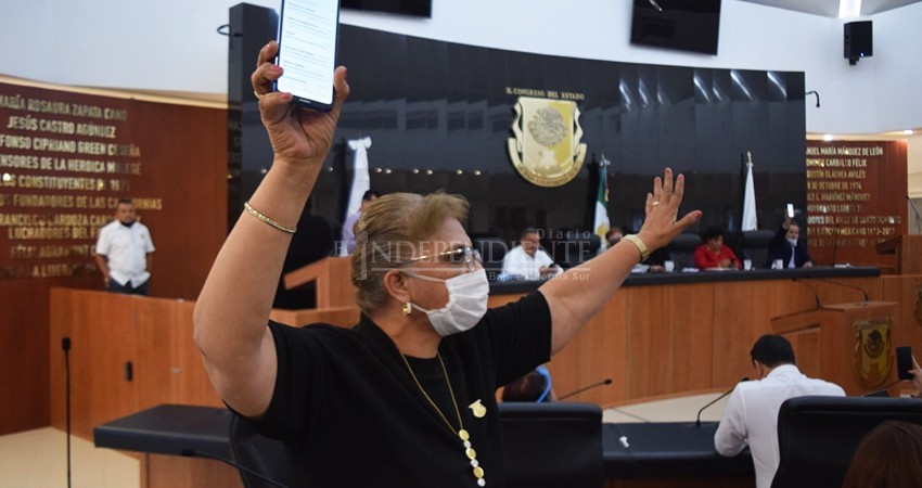 Desconfianza total en este Congreso: Diputados del PAN