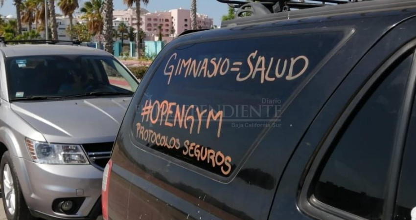 Dueños de gimnasios se manifiestan en Los Cabos; Piden reapertura de sus negocios