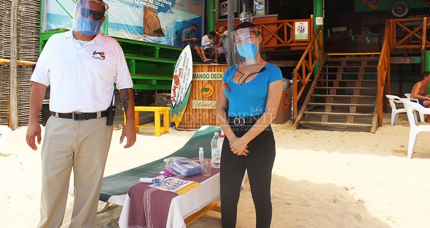 Sana distancia entre mesas y menús por códigos QR, parte de la nueva normalidad en restaurantes