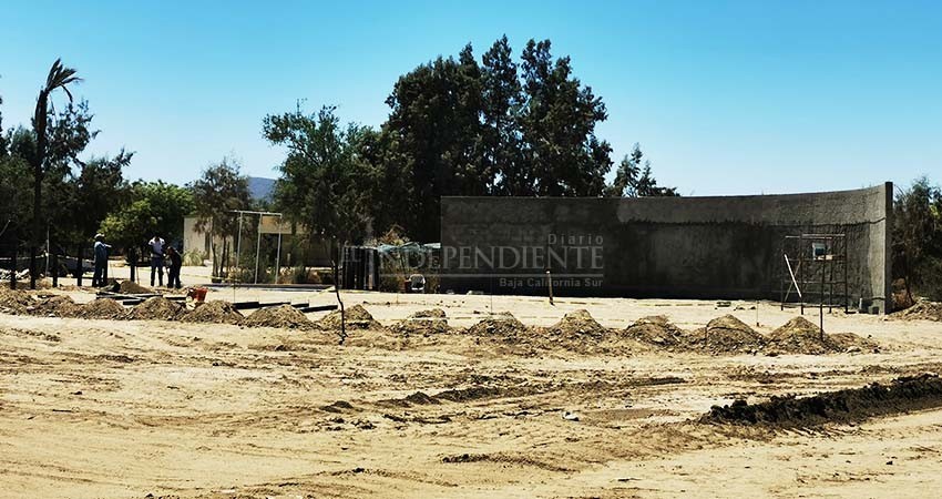 Comienzan a limpiar la zona del “Ecoparque” cercano a la “Cola de la ballena”