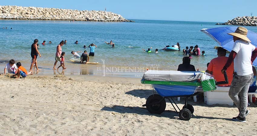 Solo permitirán 70 vendedores ambulantes en las playas de Los Cabos 