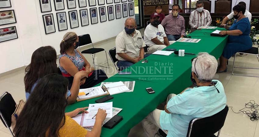 Molestos, ciudadanos de Loreto piden apoyo al Congreso: Siguen sin agua