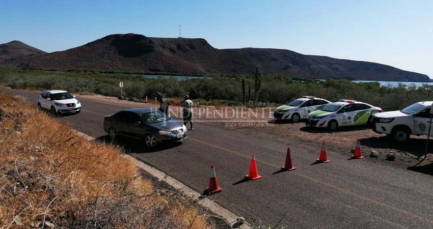De nuevo… Insisten ciudadanos en salir a las playas de La Paz; fueron regresados