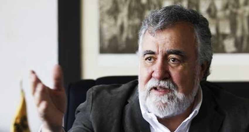 Se desmorona la “verdad histórica”, asegura Encinas