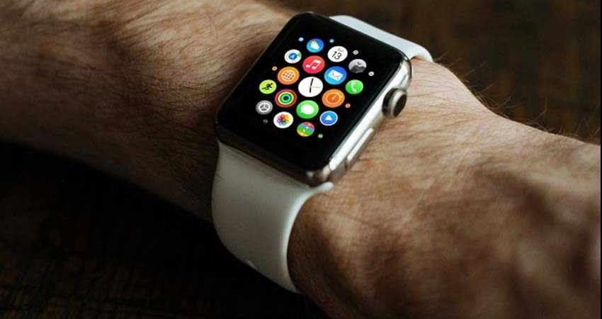 ¿Fitbit o Apple Watch podrían detectar coronavirus? Lee aquí